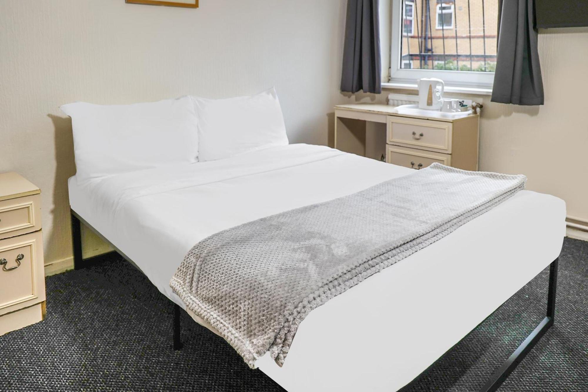 Hotel 346 Manchester Bagian luar foto
